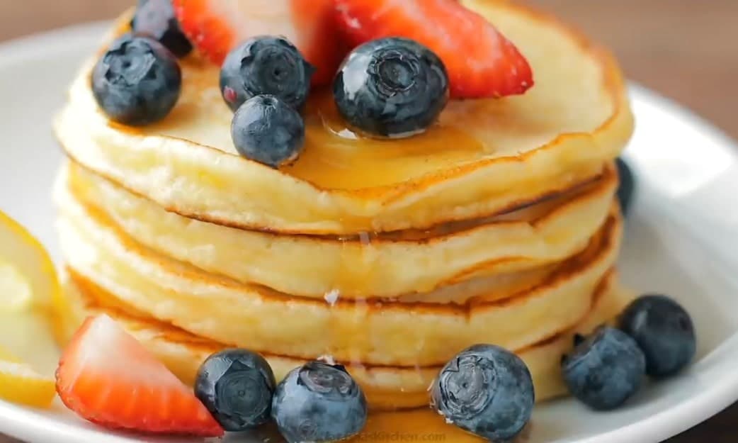 Lemon Ricotta Pancakes recipe