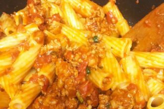 SYN FREE ONE POT CHEESEBURGER PASTA
