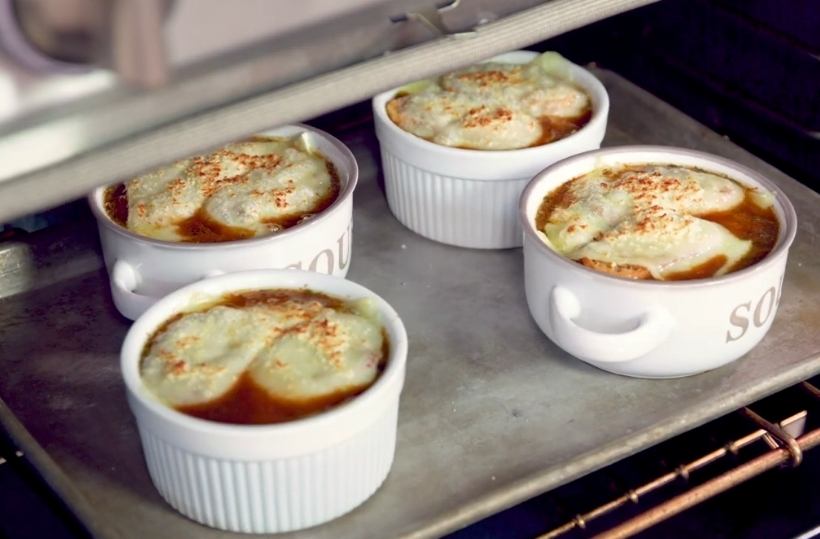 How To Make Classic French Onion Soup