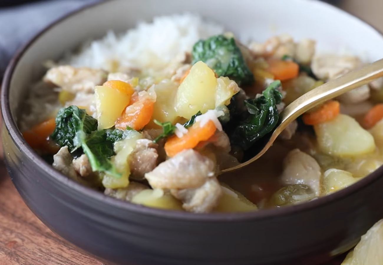 INSTANT POT CHICKEN STEW